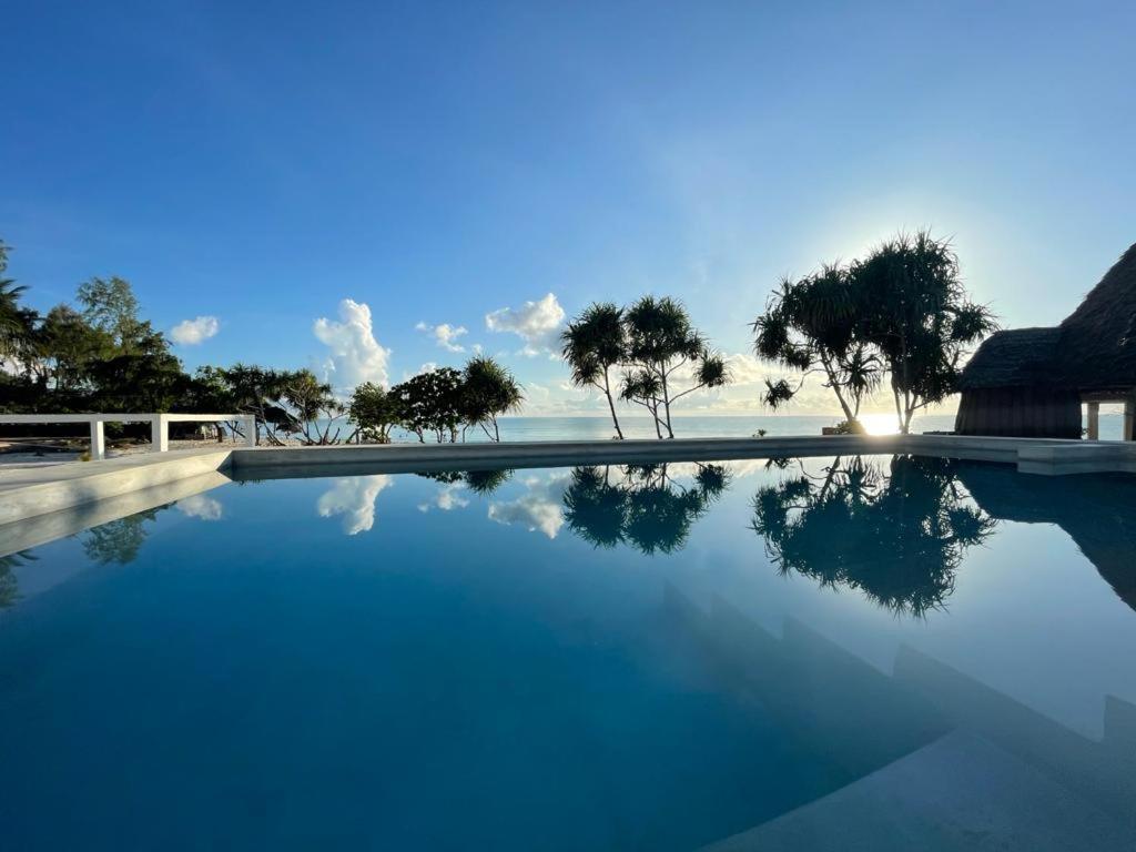 Jambo Beach Hotel パジェ エクステリア 写真
