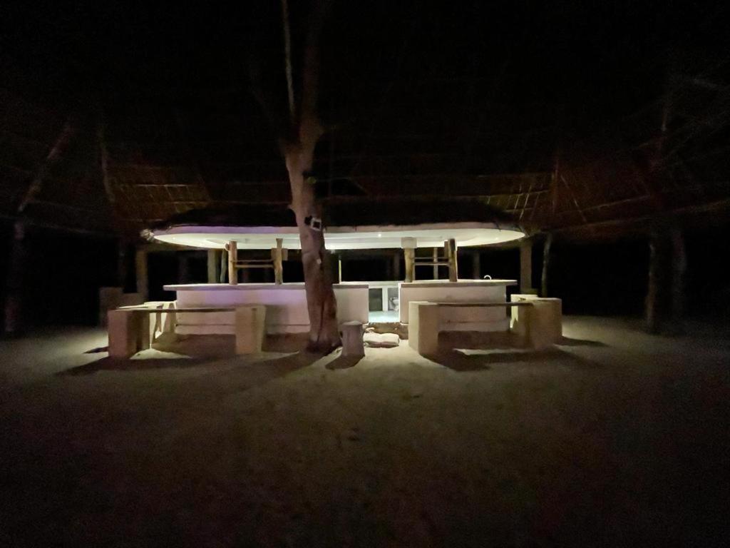 Jambo Beach Hotel パジェ エクステリア 写真