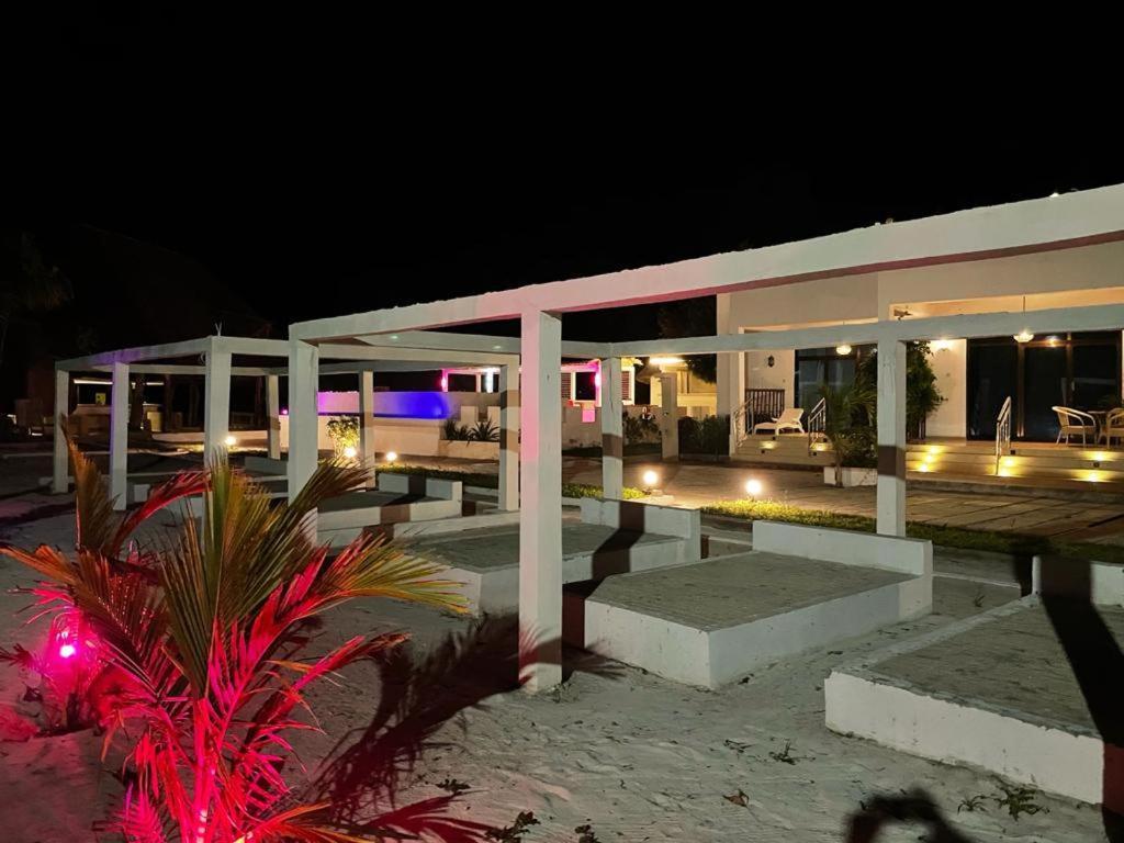 Jambo Beach Hotel パジェ エクステリア 写真