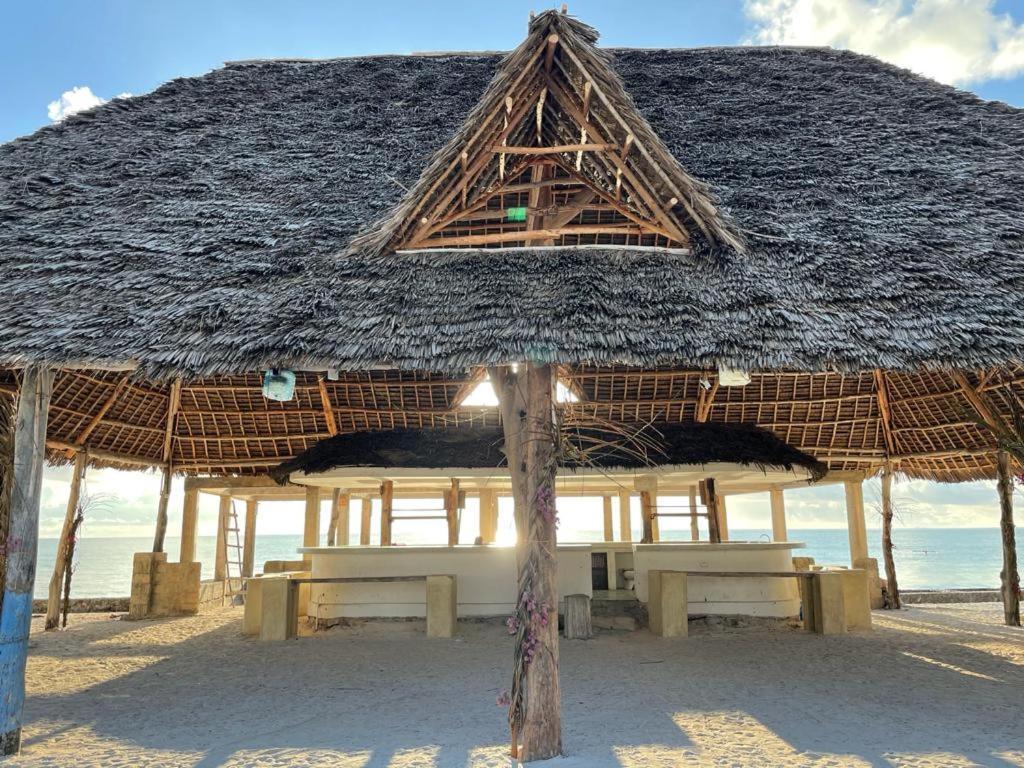 Jambo Beach Hotel パジェ エクステリア 写真